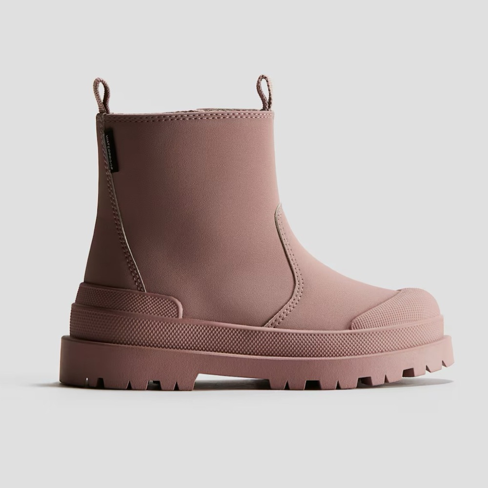 H&M NWT 9c toddler girls waterproof dusty pink Chelsea boot, no longer online